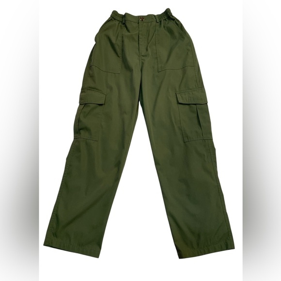 Pants - Women’s Army Green Cargo Pants